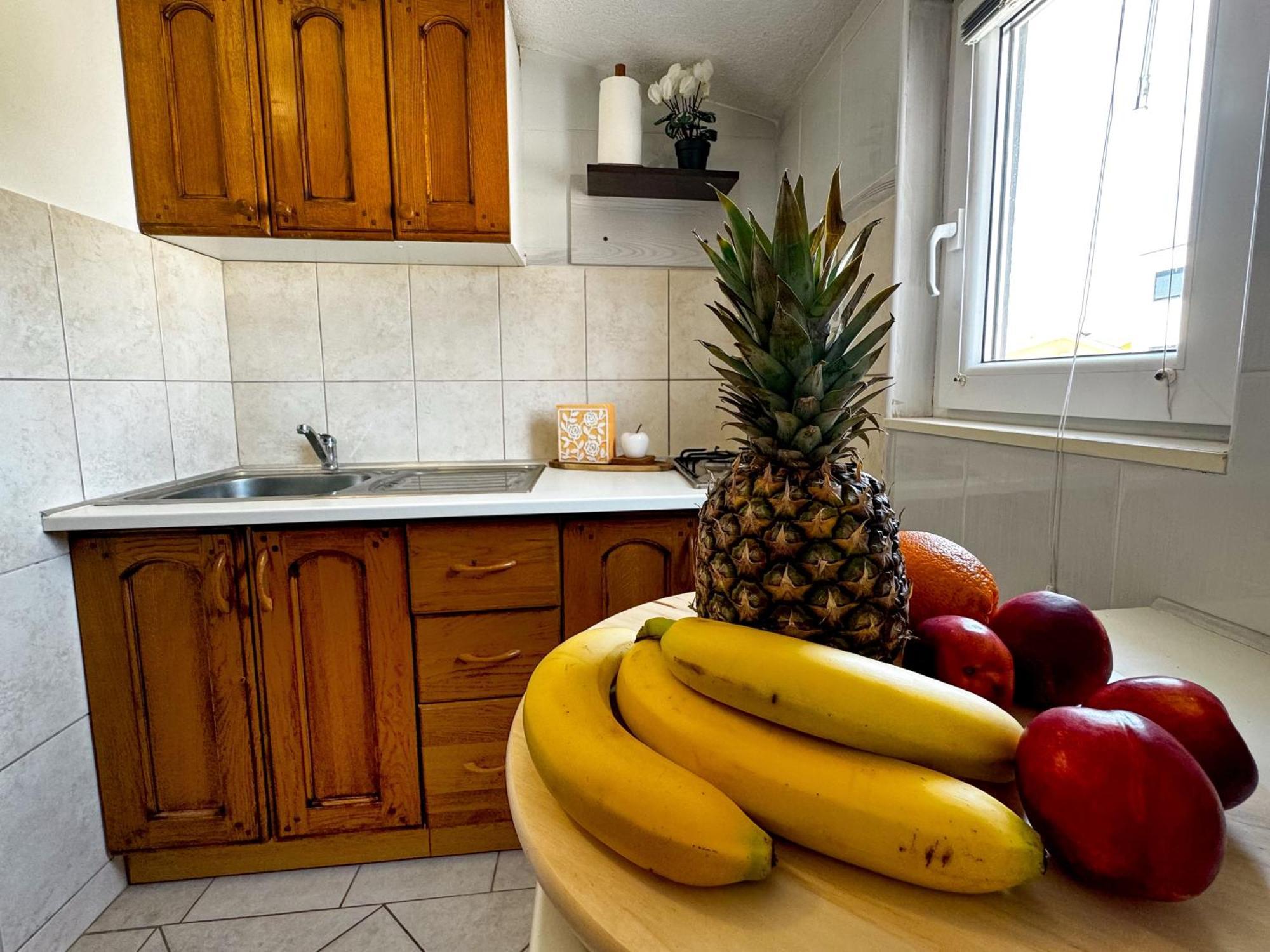 Apartmani Cvangic Vir Exteriör bild